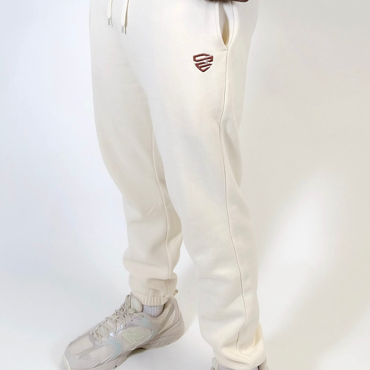 SE Staple Sweatpants - Cream (Unisex)